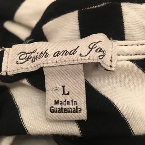 Long Sleeve or 3/4 Sleeve Striped Top. - Picture 3 of 8